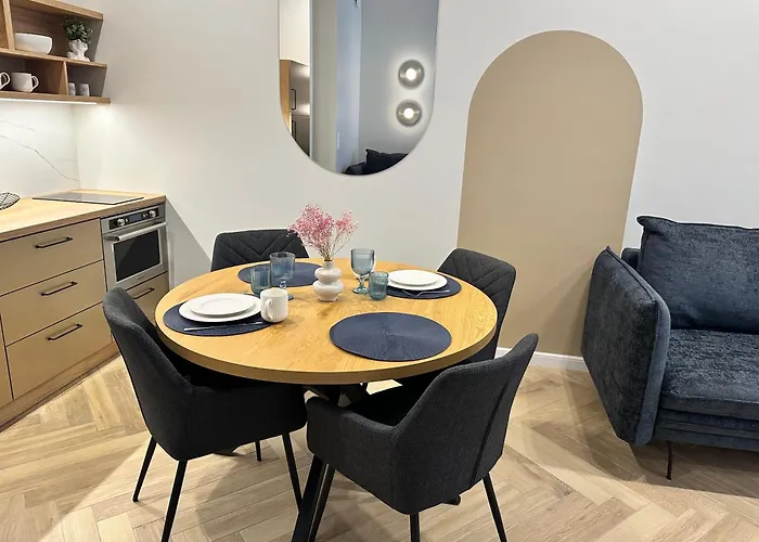 Off Piotrkowska W Roosevelta Residence, Klimatyzacja, Wejscie Na Kod, Wifi, Fv * Lodž